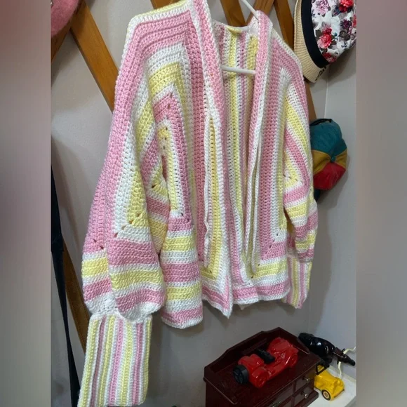 HandKnit Cottagecore Sweater - Picture 2 of 10